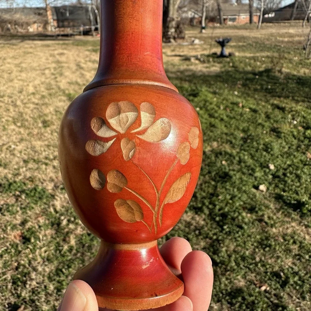 Vintage Hand Carved Painted Floral Red/brown Wooden Vase Mexico 7.5